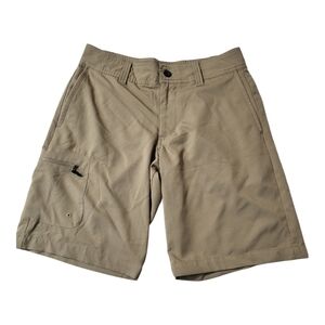 Magellan Outdoors Mens Shorts Khaki Fish Gear Water Repellent Size 30